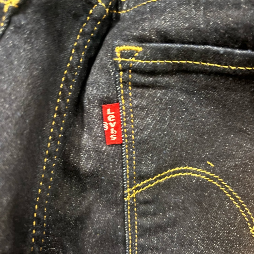 NWT Levi’s 311 Shaping Skinny Jeans 29x30 Medium Wash Tummy Slimming - Picture 7 of 9